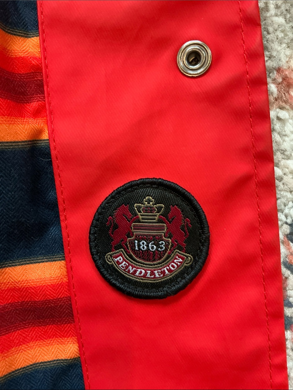 Pendleton Raincoat - Picture 5 of 15